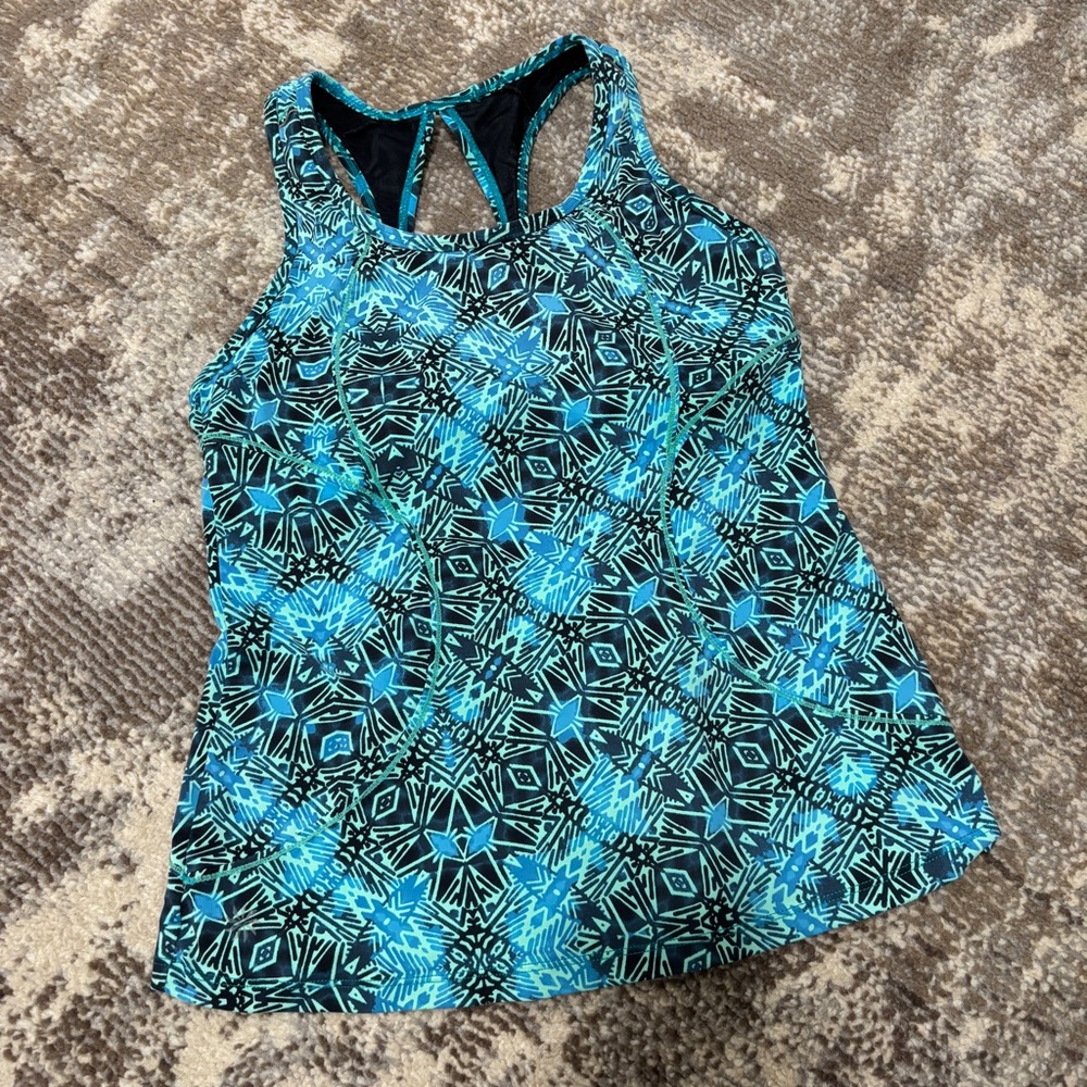 Athleta | Blue Patterned Tankini swim top with built in bra and keyhole design